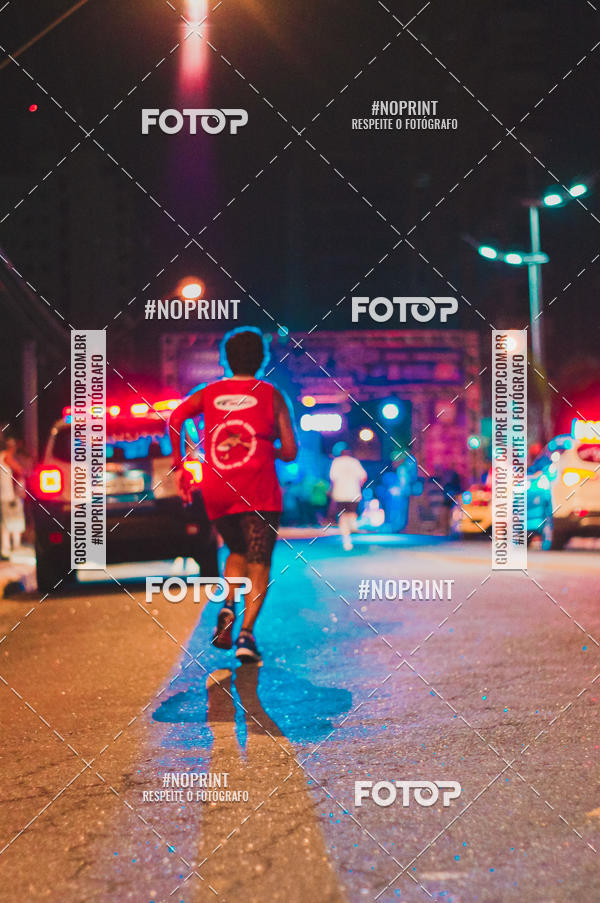 Buy your photos of the eventNight Run 5K 10K Praia Grande on Fotop