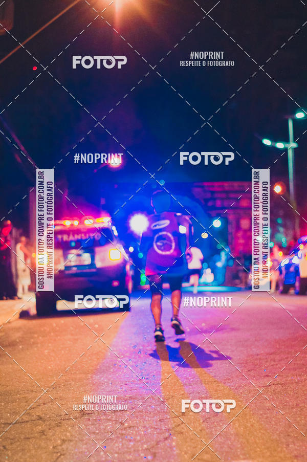Buy your photos of the eventNight Run 5K 10K Praia Grande on Fotop