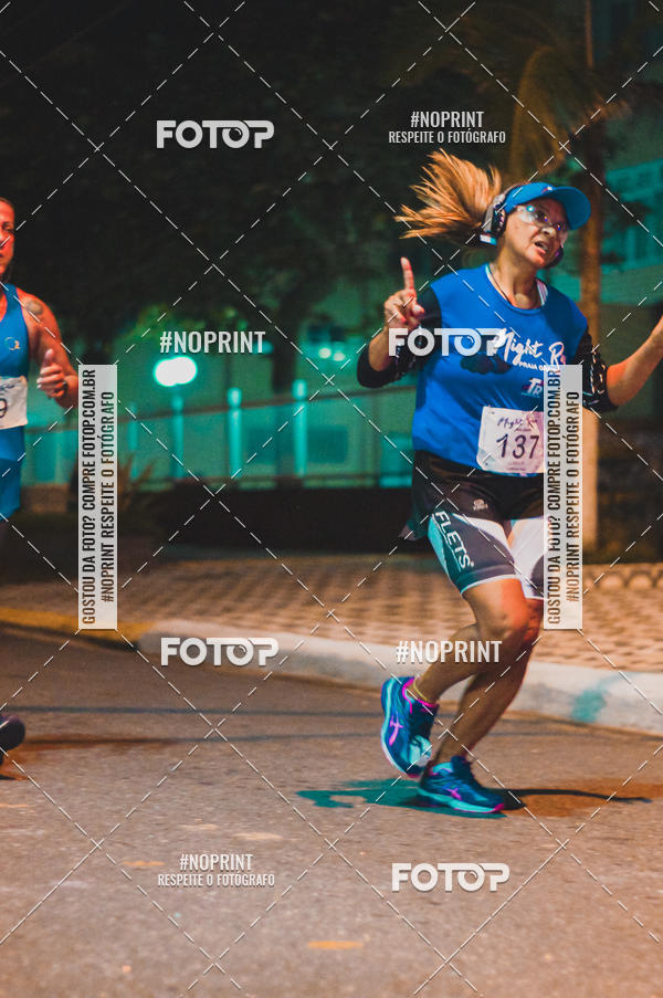 Buy your photos of the eventNight Run 5K 10K Praia Grande on Fotop
