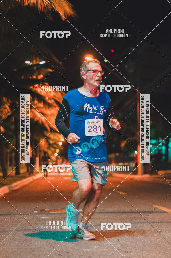 Buy your photos of the eventNight Run 5K 10K Praia Grande on Fotop