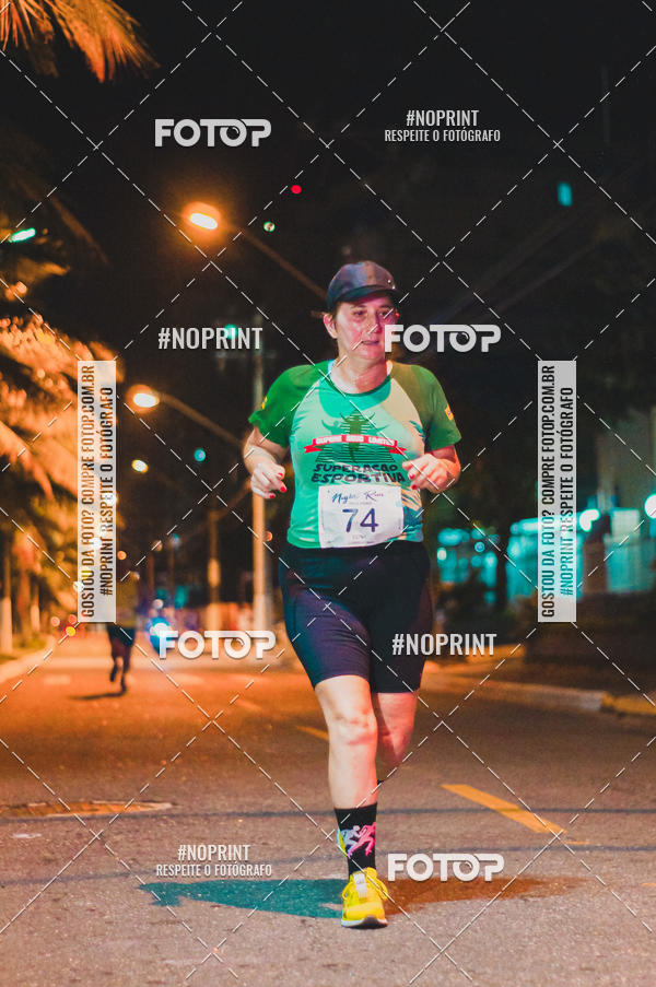 Buy your photos of the eventNight Run 5K 10K Praia Grande on Fotop