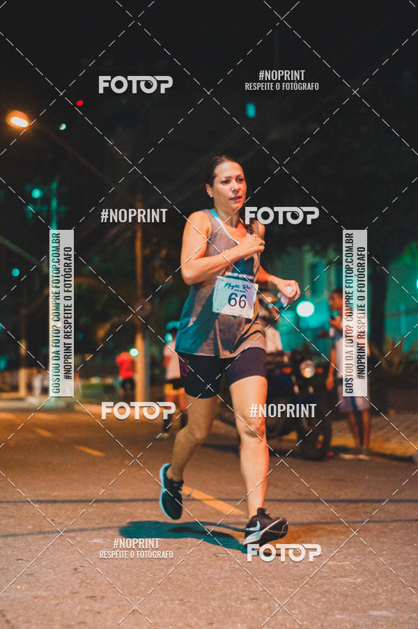 Buy your photos of the eventNight Run 5K 10K Praia Grande on Fotop