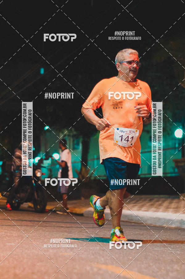 Buy your photos of the eventNight Run 5K 10K Praia Grande on Fotop