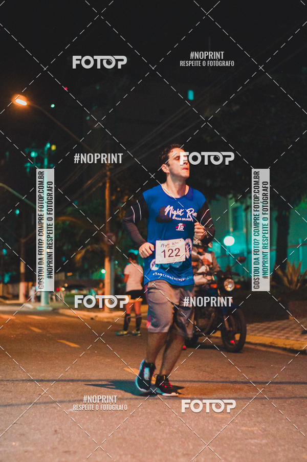 Buy your photos of the eventNight Run 5K 10K Praia Grande on Fotop