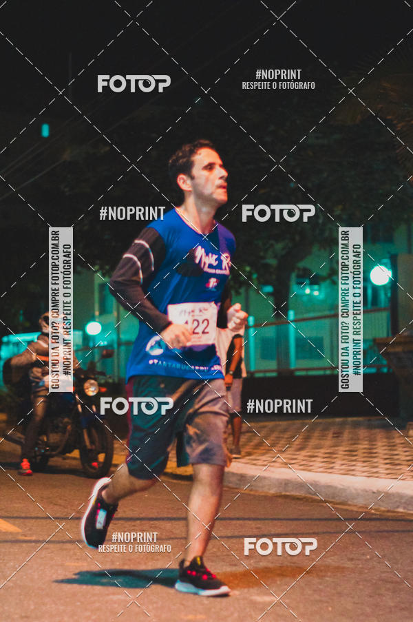 Buy your photos of the eventNight Run 5K 10K Praia Grande on Fotop