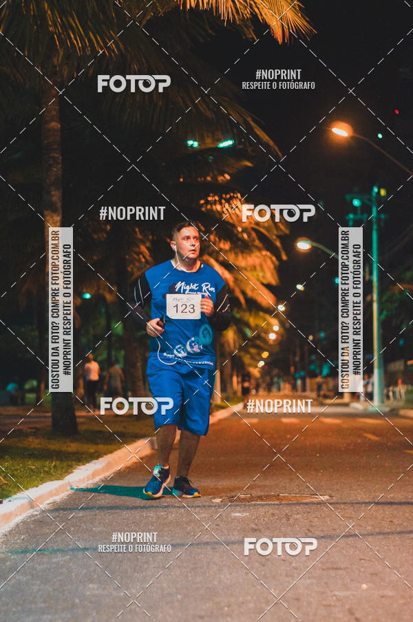 Buy your photos of the eventNight Run 5K 10K Praia Grande on Fotop