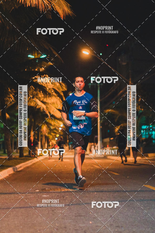 Buy your photos of the eventNight Run 5K 10K Praia Grande on Fotop