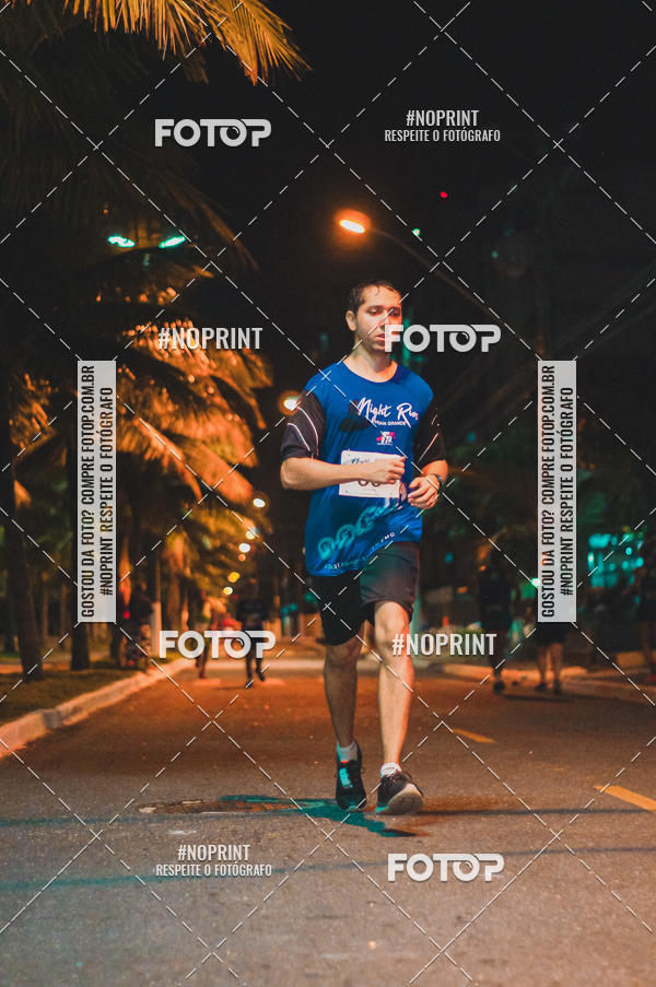 Buy your photos of the eventNight Run 5K 10K Praia Grande on Fotop