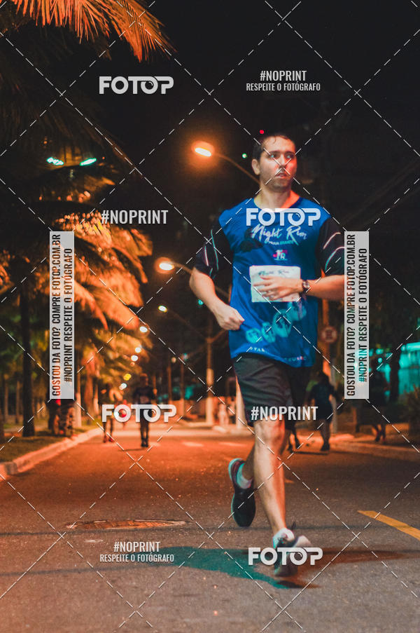 Buy your photos of the eventNight Run 5K 10K Praia Grande on Fotop