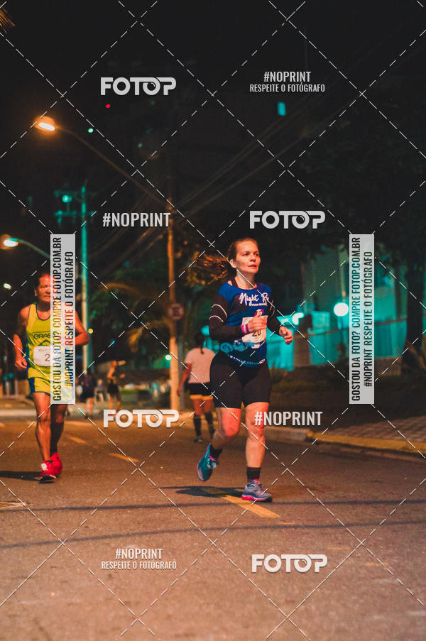 Buy your photos of the eventNight Run 5K 10K Praia Grande on Fotop