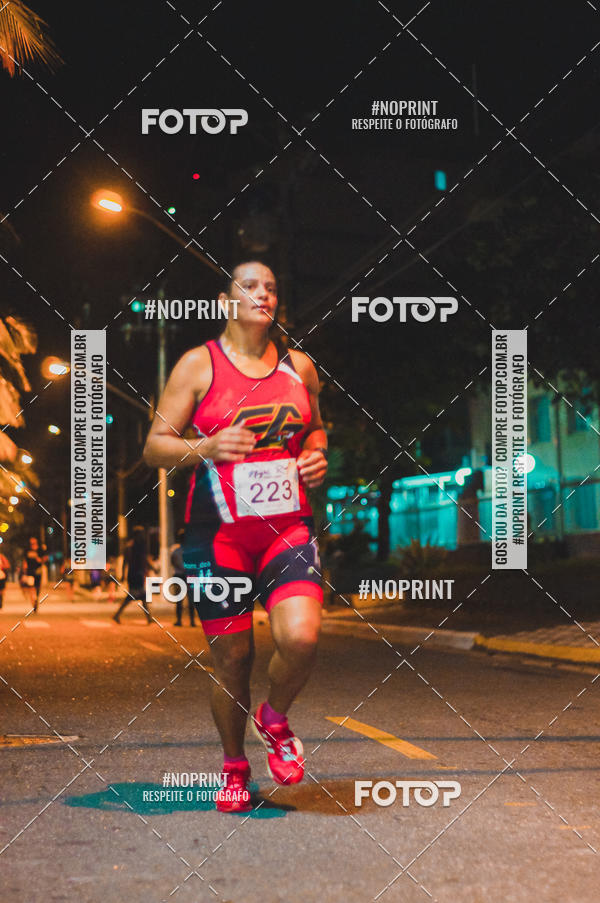 Buy your photos of the eventNight Run 5K 10K Praia Grande on Fotop