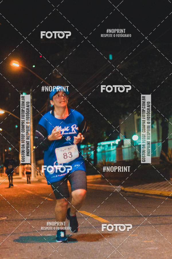 Buy your photos of the eventNight Run 5K 10K Praia Grande on Fotop
