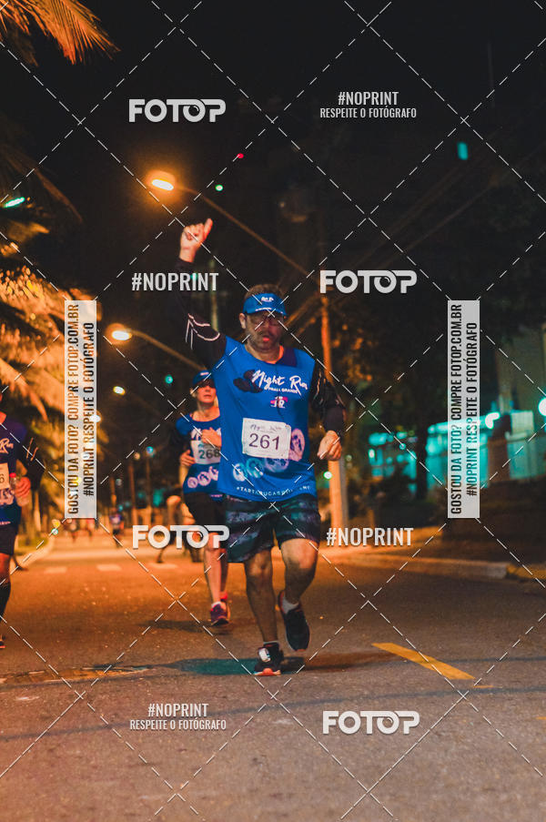 Buy your photos of the eventNight Run 5K 10K Praia Grande on Fotop