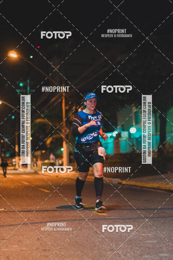 Buy your photos of the eventNight Run 5K 10K Praia Grande on Fotop