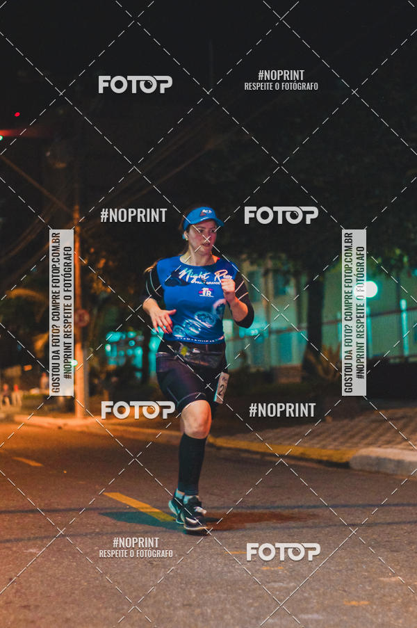 Buy your photos of the eventNight Run 5K 10K Praia Grande on Fotop