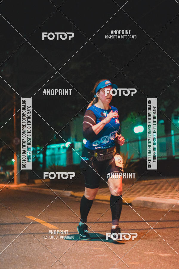 Buy your photos of the eventNight Run 5K 10K Praia Grande on Fotop