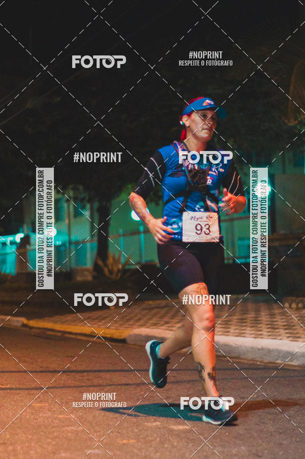 Buy your photos of the eventNight Run 5K 10K Praia Grande on Fotop