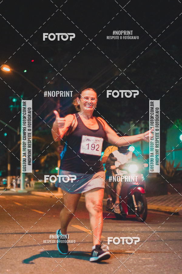 Buy your photos of the eventNight Run 5K 10K Praia Grande on Fotop