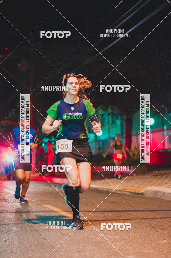 Buy your photos of the eventNight Run 5K 10K Praia Grande on Fotop