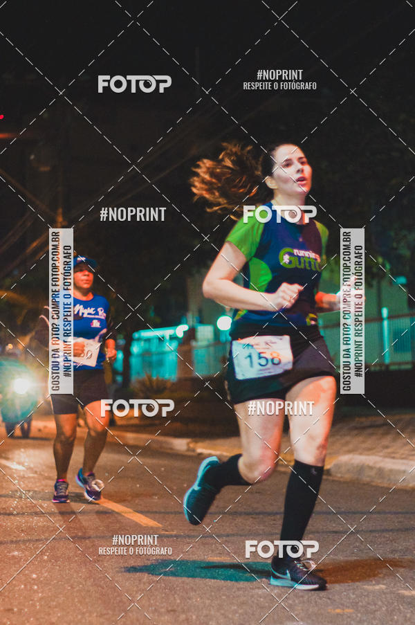Buy your photos of the eventNight Run 5K 10K Praia Grande on Fotop