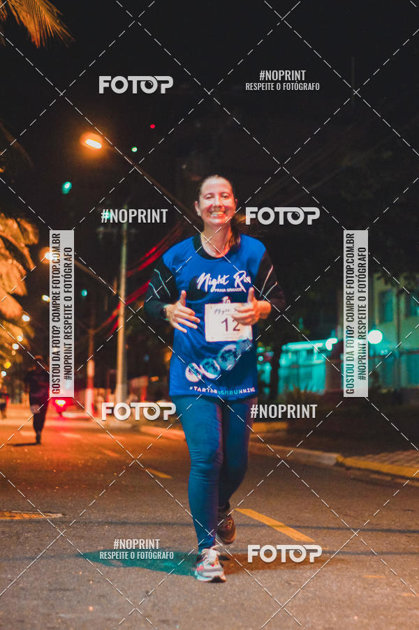 Buy your photos of the eventNight Run 5K 10K Praia Grande on Fotop