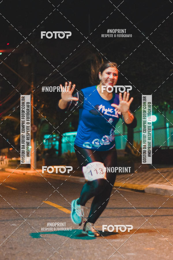 Buy your photos of the eventNight Run 5K 10K Praia Grande on Fotop