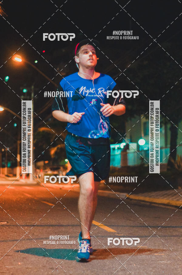 Compra tus fotos del eventoNight Run 5K 10K Praia Grande En Fotop