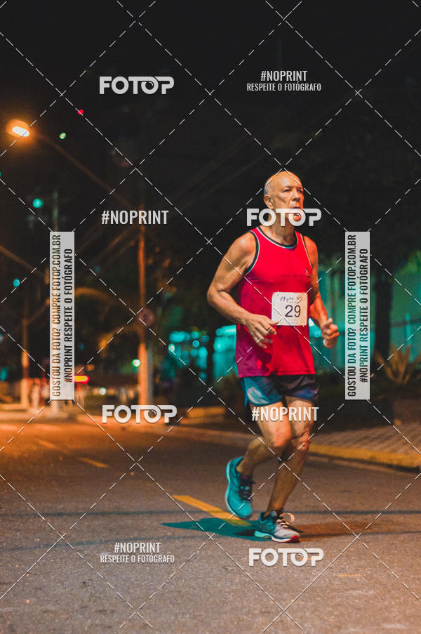 Buy your photos of the eventNight Run 5K 10K Praia Grande on Fotop