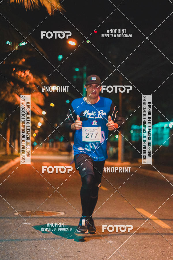 Buy your photos of the eventNight Run 5K 10K Praia Grande on Fotop