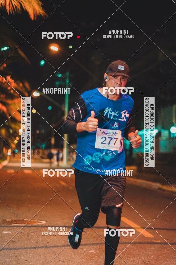 Buy your photos of the eventNight Run 5K 10K Praia Grande on Fotop