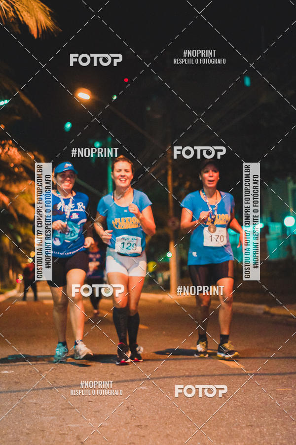 Buy your photos of the eventNight Run 5K 10K Praia Grande on Fotop