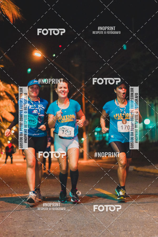 Buy your photos of the eventNight Run 5K 10K Praia Grande on Fotop
