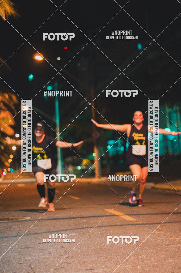 Buy your photos of the eventNight Run 5K 10K Praia Grande on Fotop