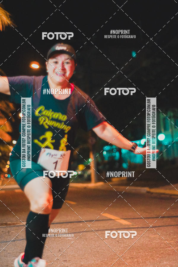 Buy your photos of the eventNight Run 5K 10K Praia Grande on Fotop