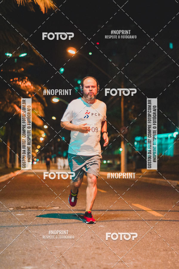 Buy your photos of the eventNight Run 5K 10K Praia Grande on Fotop