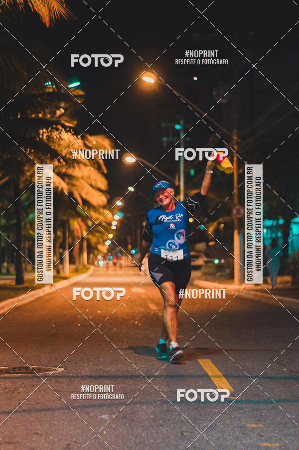 Buy your photos of the eventNight Run 5K 10K Praia Grande on Fotop