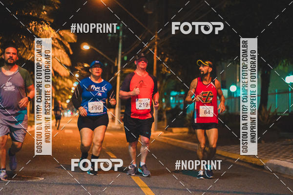 Buy your photos of the eventNight Run 5K 10K Praia Grande on Fotop