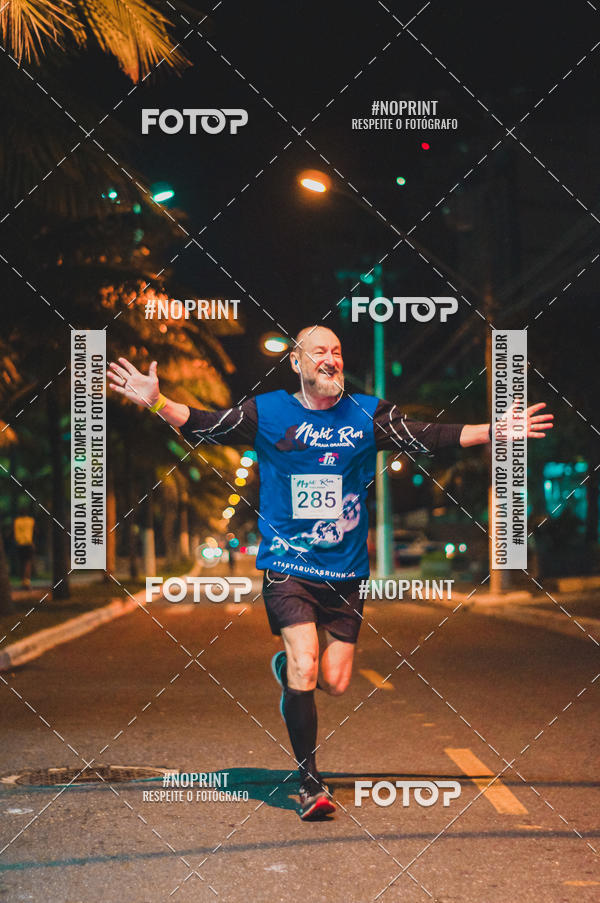 Buy your photos of the eventNight Run 5K 10K Praia Grande on Fotop
