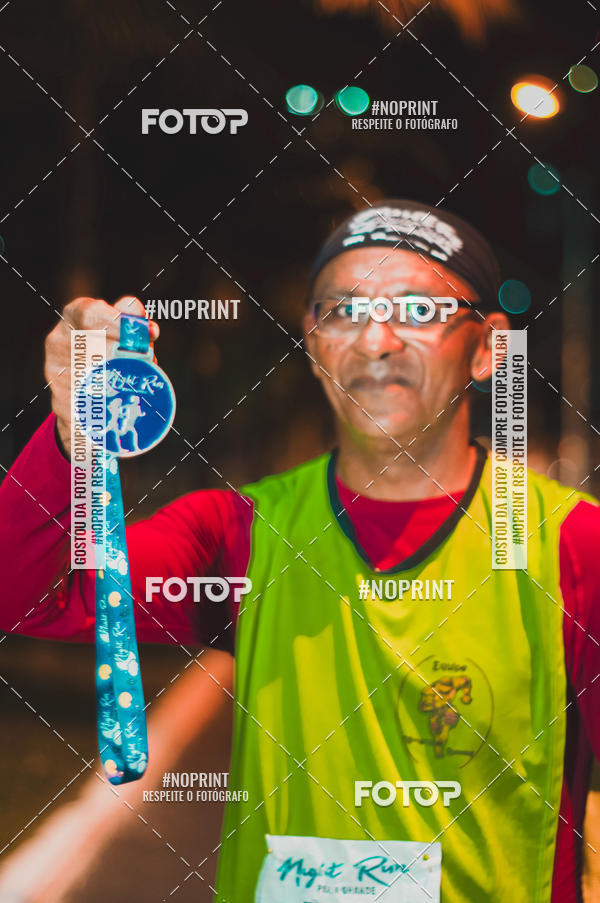 Buy your photos of the eventNight Run 5K 10K Praia Grande on Fotop