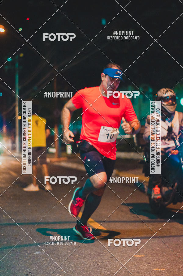 Buy your photos of the eventNight Run 5K 10K Praia Grande on Fotop