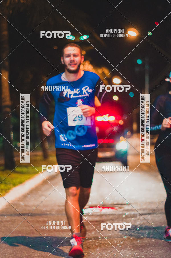 Buy your photos of the eventNight Run 5K 10K Praia Grande on Fotop