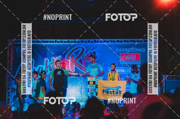 Buy your photos of the eventNight Run 5K 10K Praia Grande on Fotop