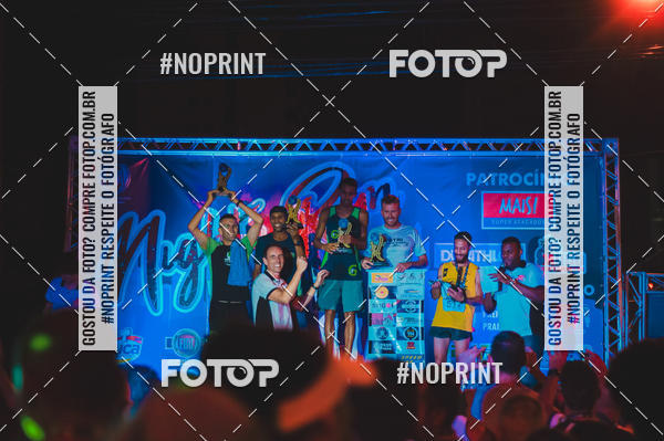 Buy your photos of the eventNight Run 5K 10K Praia Grande on Fotop