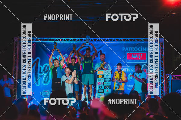 Buy your photos of the eventNight Run 5K 10K Praia Grande on Fotop