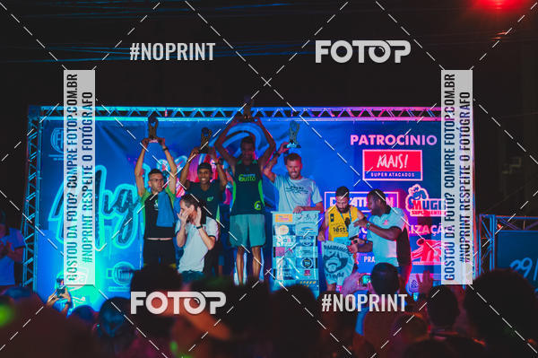 Buy your photos of the eventNight Run 5K 10K Praia Grande on Fotop