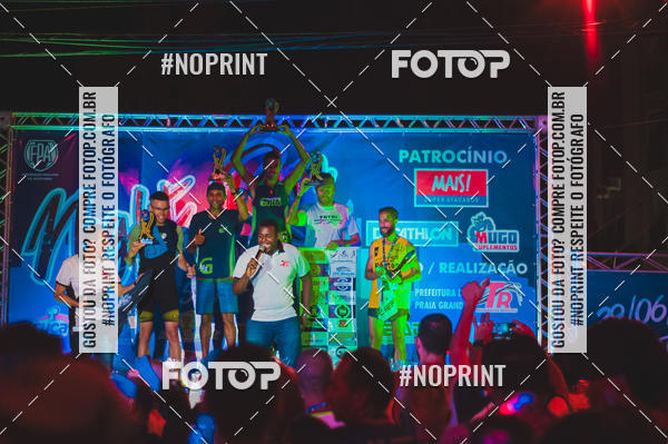 Buy your photos of the eventNight Run 5K 10K Praia Grande on Fotop