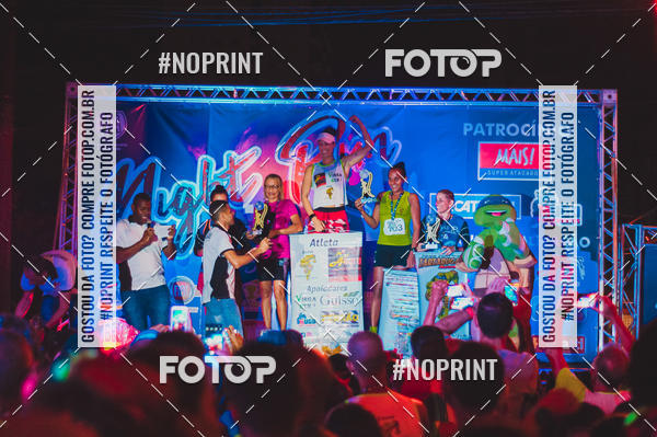 Buy your photos of the eventNight Run 5K 10K Praia Grande on Fotop