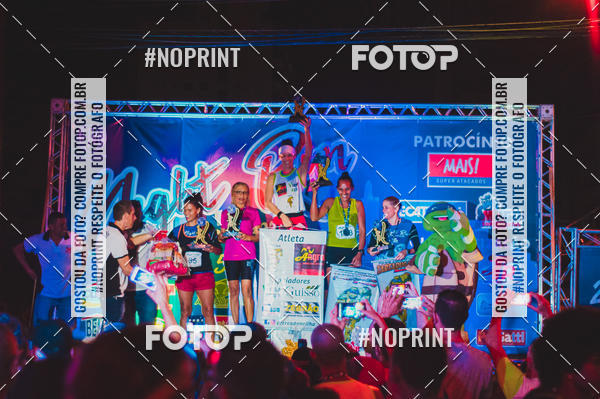 Buy your photos of the eventNight Run 5K 10K Praia Grande on Fotop