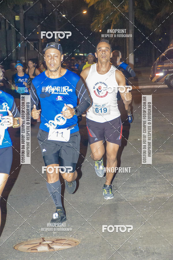 Buy your photos of the eventNight Run 5K 10K Praia Grande on Fotop