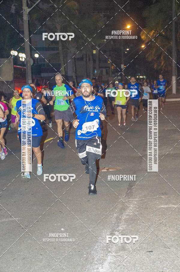 Buy your photos of the eventNight Run 5K 10K Praia Grande on Fotop